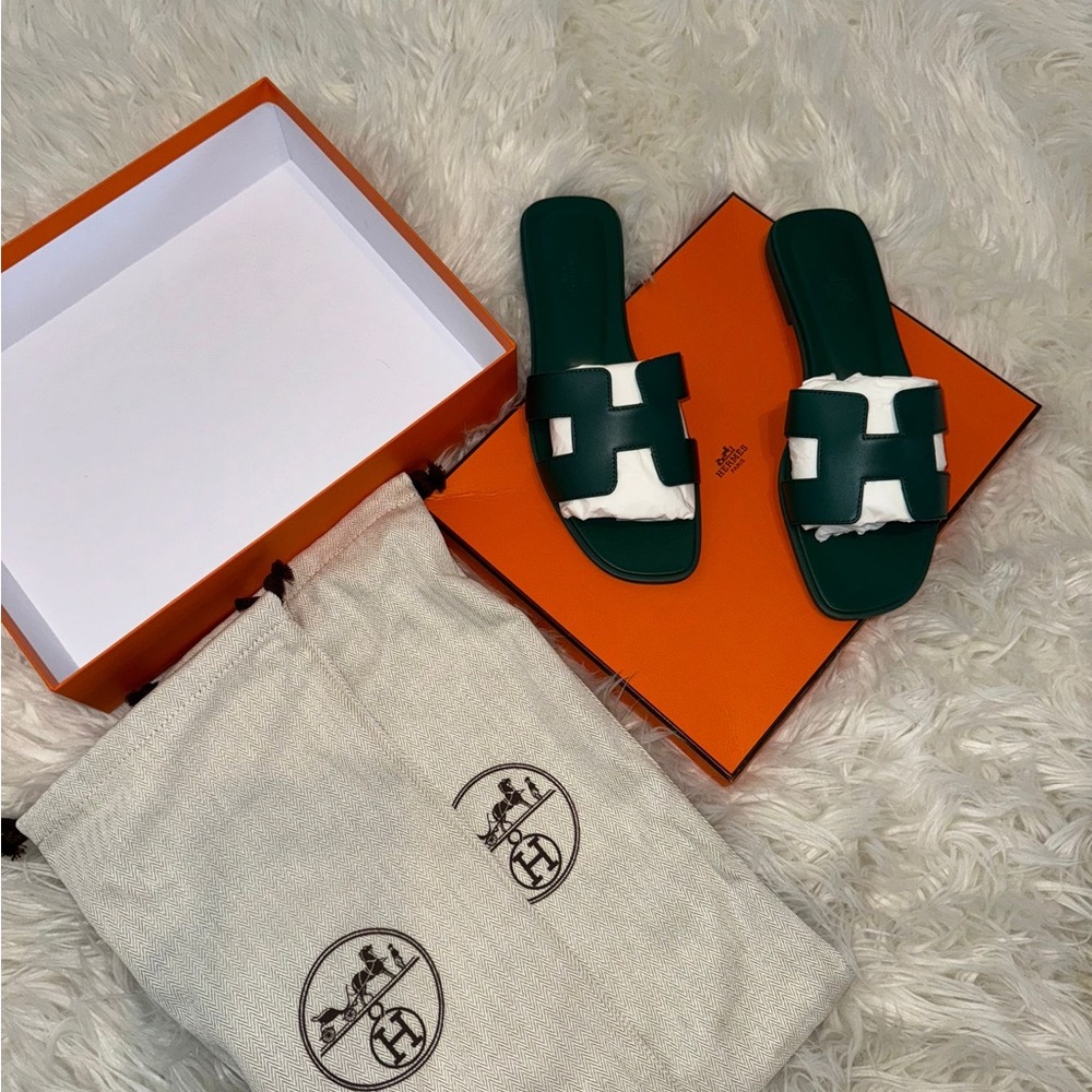 Brand new oran sandals hermes size 39